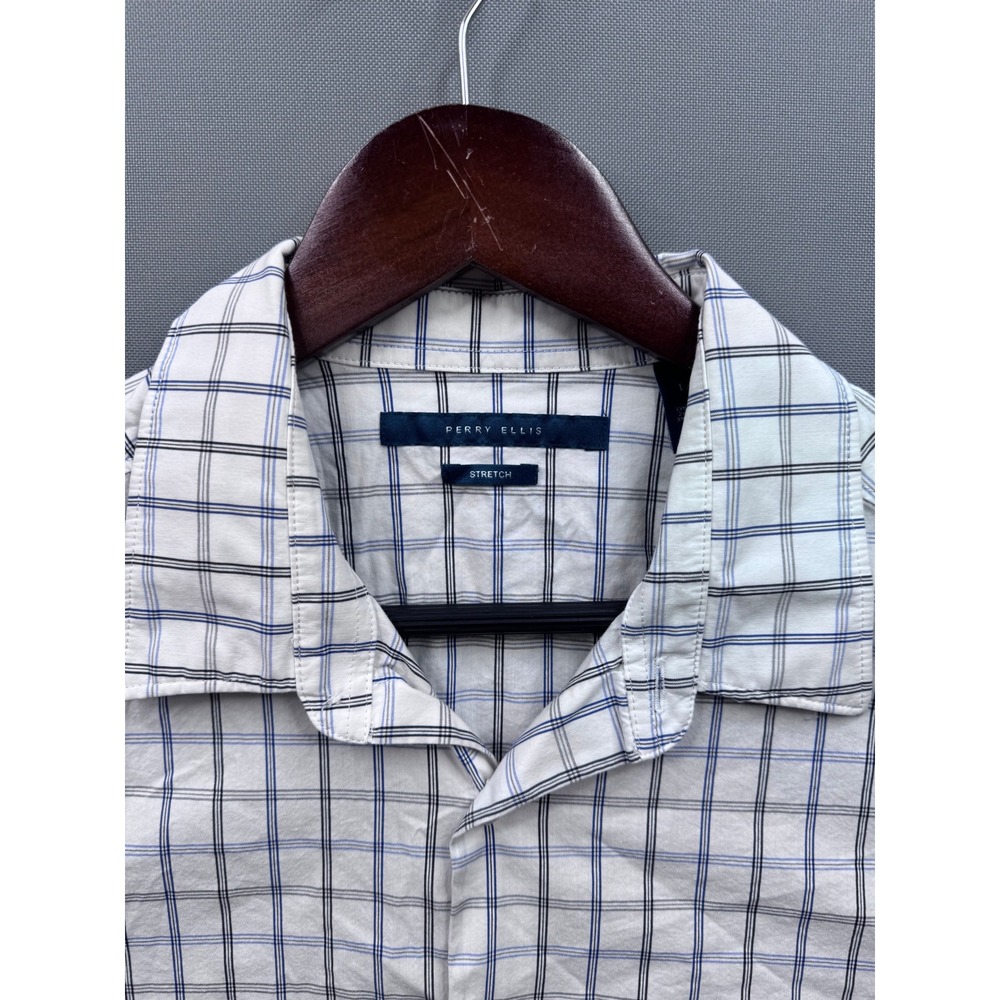 Perry Ellis Men's L G‎ Stretch Plaid Button Down Shirt - Picture 3 of 8